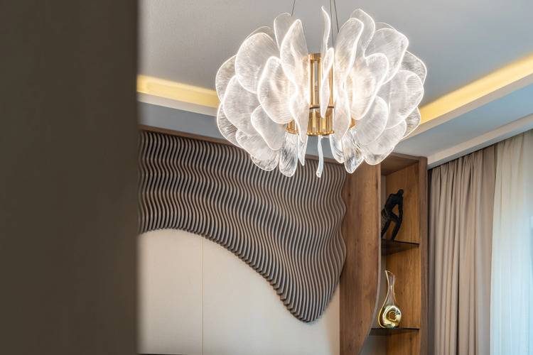 Elegant And Modern Apartment In Dubai Creek Harbour