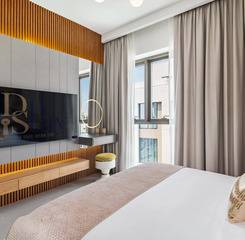 $item['hotel']['name']