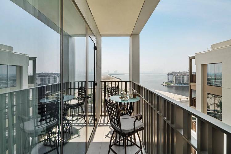 Elegant And Modern Apartment In Dubai Creek Harbour