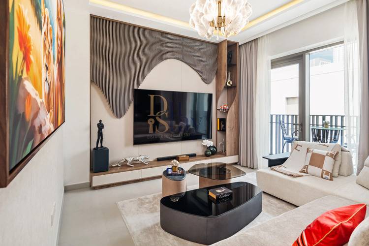 Elegant And Modern Apartment In Dubai Creek Harbour