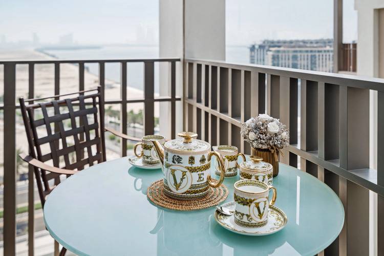 Elegant And Modern Apartment In Dubai Creek Harbour