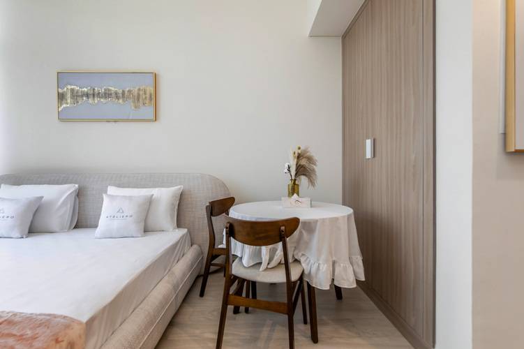 Lovely Studios At Azizi Riviera