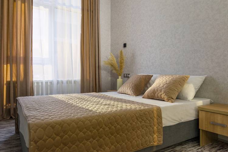 Grats Hotel