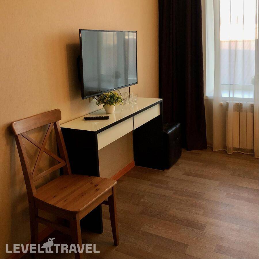 Изображение отеля 8