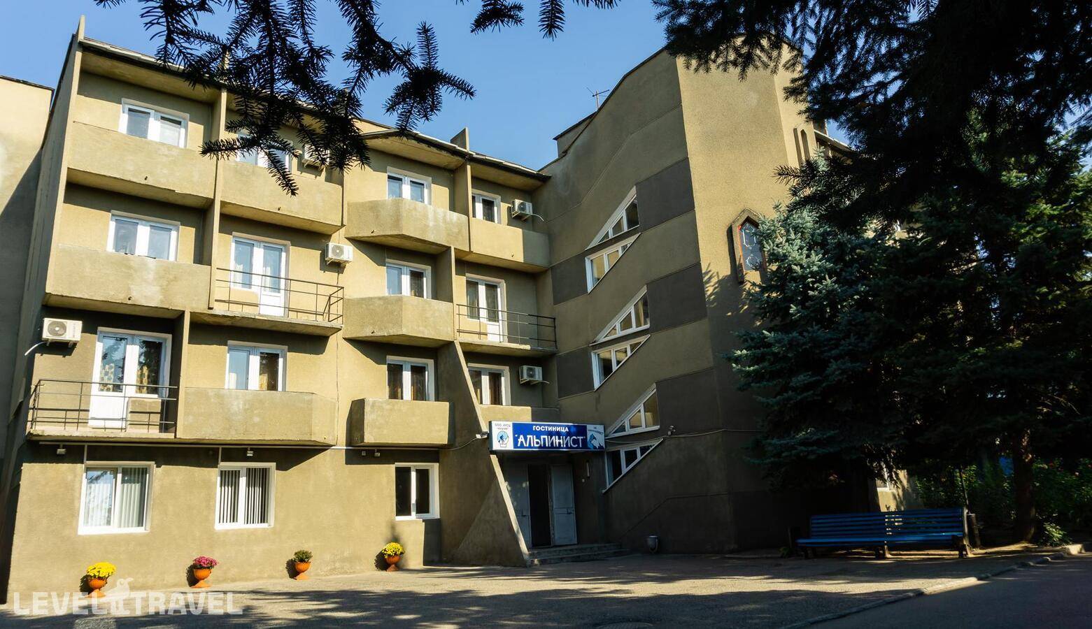 фотографии отеля Альпинист в Россия(Нальчик) - фото №1