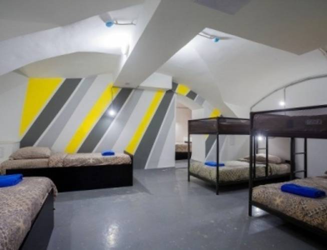 Wars Hostel
