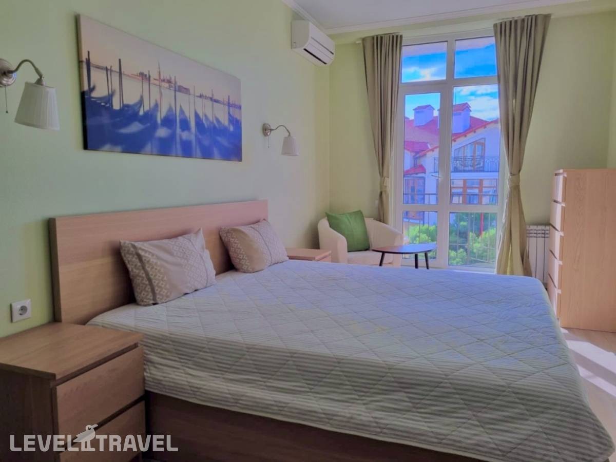 фотографии отеля Апартаменты С Видом На Море На Круче в Россия(Геленджик) - фото №1