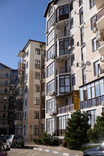 Однокомнатная Квартира 37 М2 Крымская 19к5