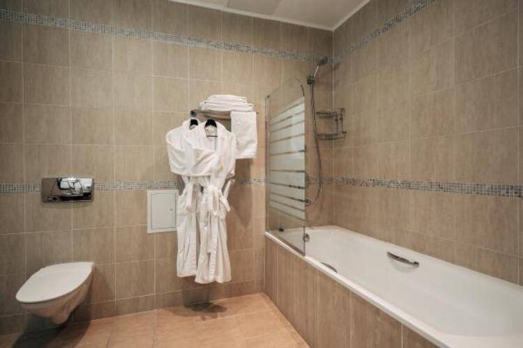 Azimut Park Hotel & Spa Repino