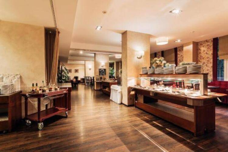 Azimut Park Hotel & Spa Repino