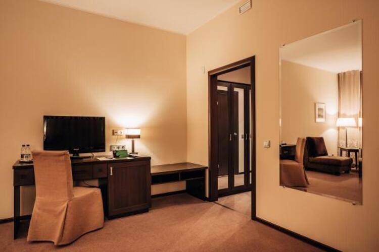 Azimut Park Hotel & Spa Repino