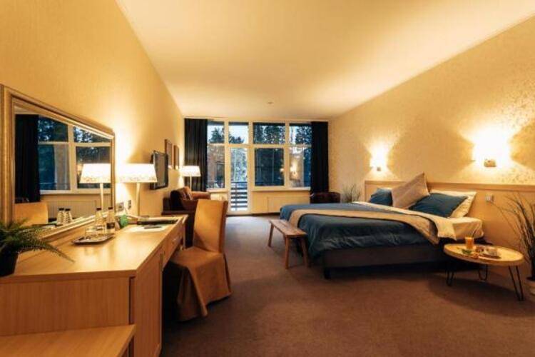 Azimut Park Hotel & Spa Repino