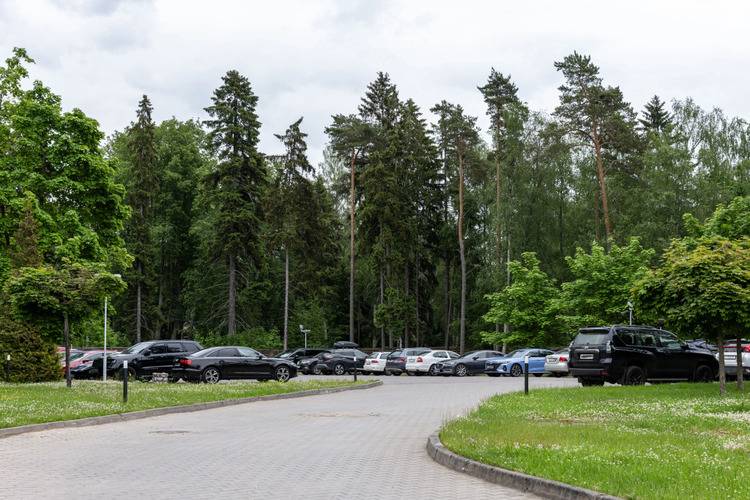 Azimut Park Hotel & Spa Repino