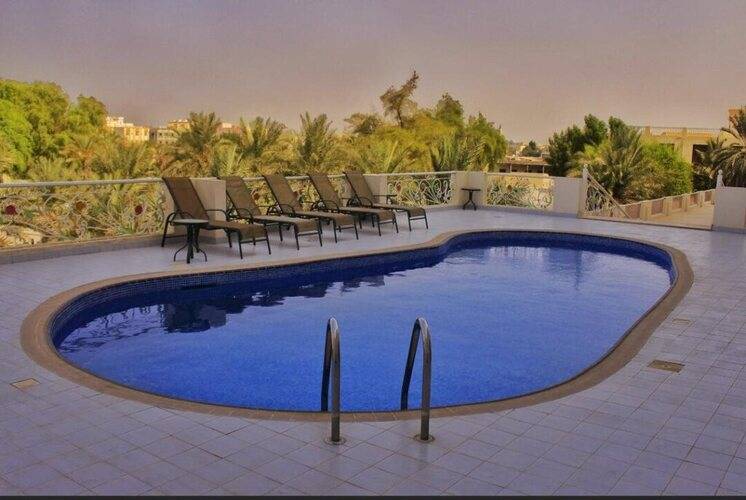 Royal Gardens Hotel