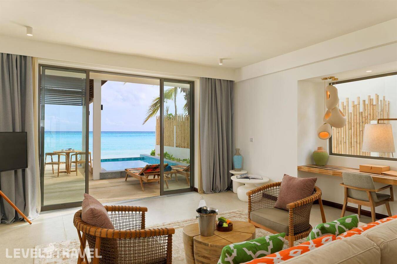 фотографии отеля Meyyafushi Maldives в Мальдивы(Лавиани Атолл) - фото №19