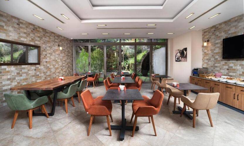 Recital Park Hotel