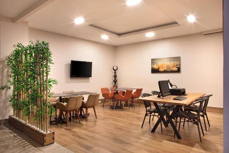 Recital Park Hotel
