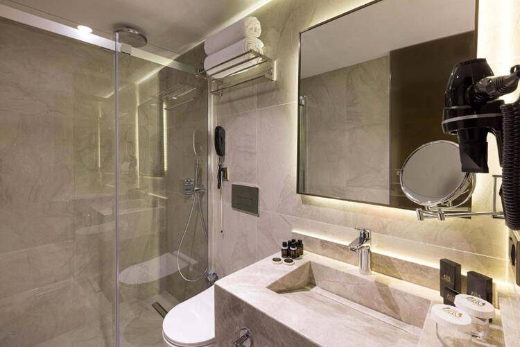 Great Fortune Concept Hotel