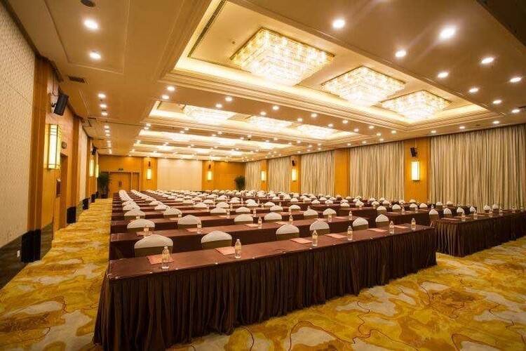 Yanan Hotel Shanghai