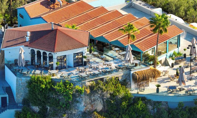 Ada Port Hotel