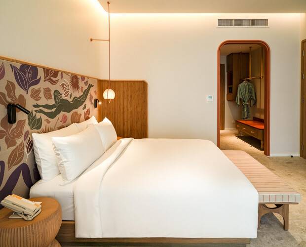 The Standard, Pattaya Na Jomtien