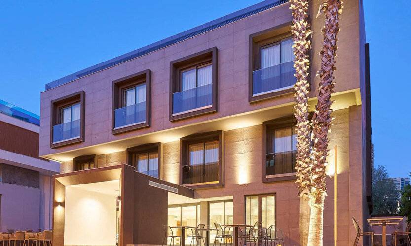 La Maja Hotel