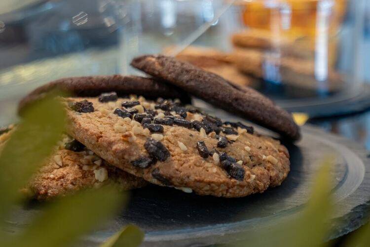 Oli Hotel And Suites