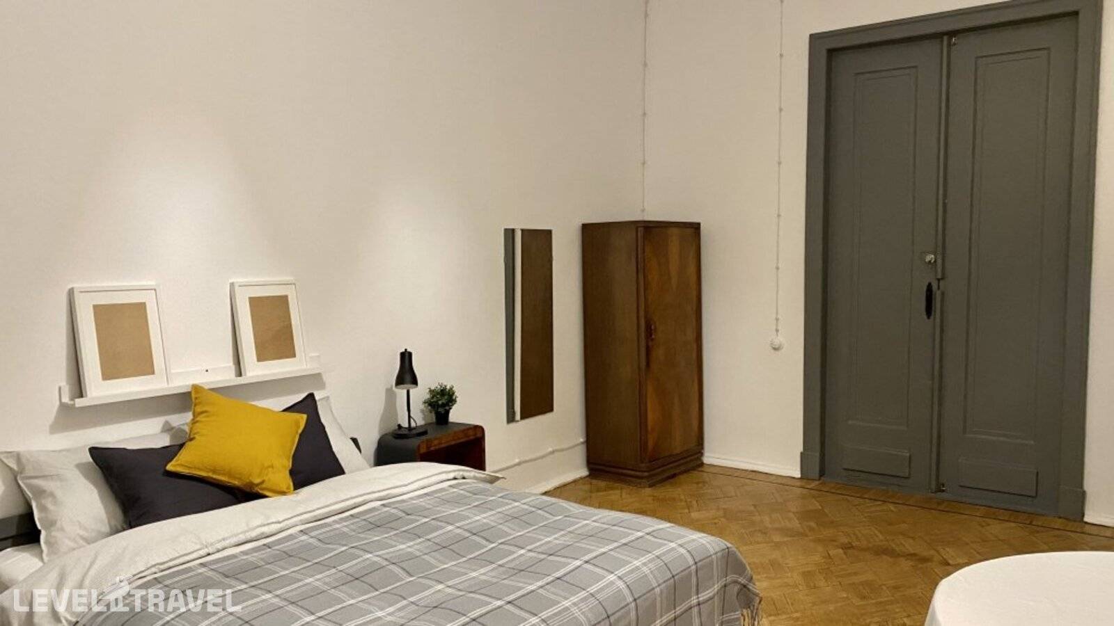 фотографии отеля Мебелированные Комнаты На Каретном (3) в Россия(Центральный административный округ (ЦАО)) - фото №4