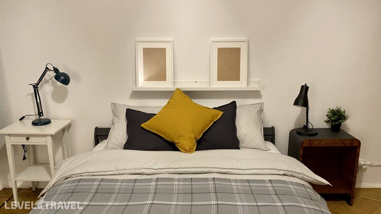 фотографии отеля Мебелированные Комнаты На Каретном (3) в Россия(Центральный административный округ (ЦАО)) - фото №1