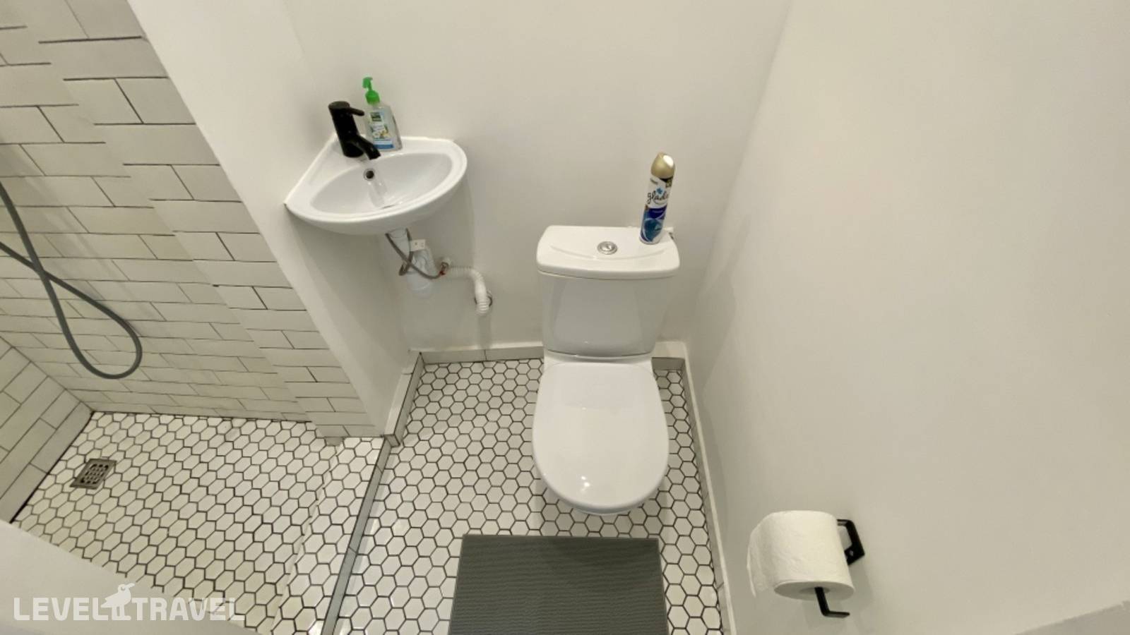 фотографии отеля Мебелированные Комнаты На Садовнической (2) в Россия(Центральный административный округ (ЦАО)) - фото №12