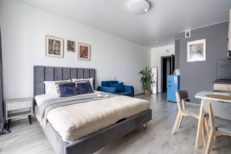 Satin Home Romance
