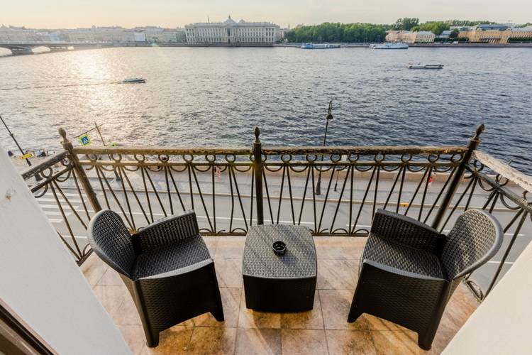 Апартаменты A.M. Rooms Neva