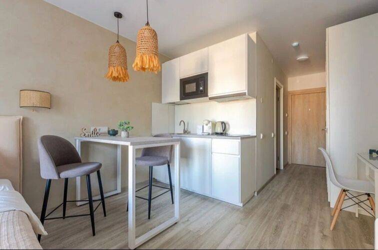 Апартаменты Ава Континент Syncotelhome