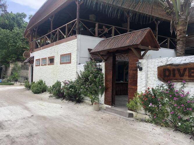 Dive Villa Thoddoo
