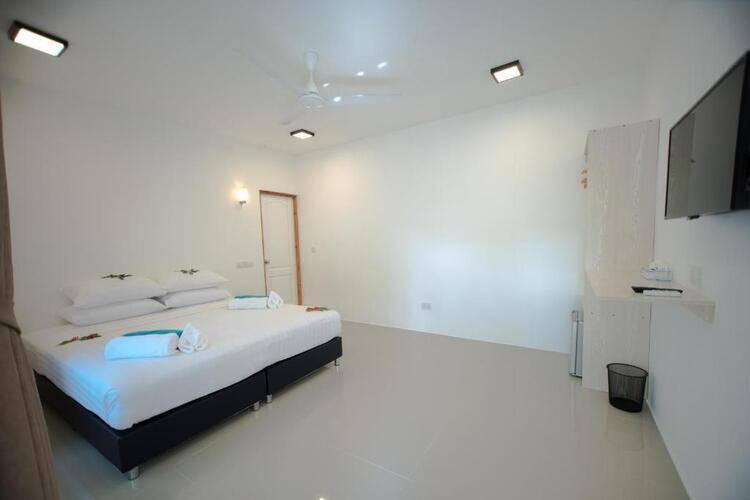 Lagoon Villa Thoddoo