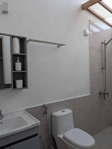Avi Guesthouse