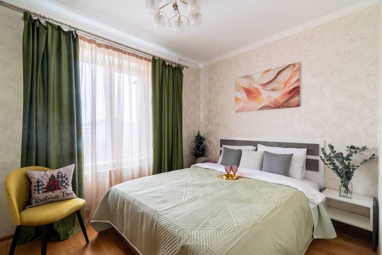 Квартира Двухкомнатная Квартира У Метро Минская, Парк Победы