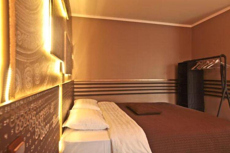 Апартаменты Кварт-Отель, Грузинский Пер., 16