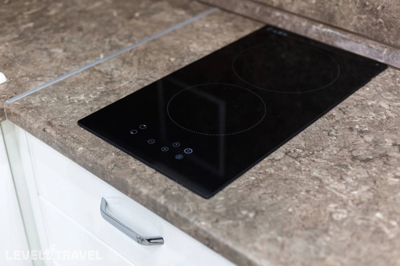 фотографии отеля Квартира Студия Вблизи Моря В Жк Посейдон в Россия(Мамайка) - фото №19