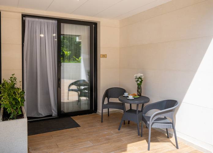 Апартаменты №76 Депутатская 10 Г С Подогреваемым Бассейном