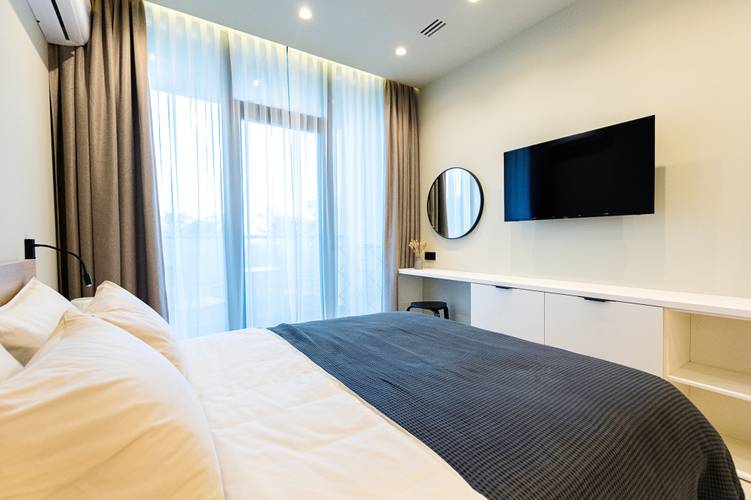 Апартаменты С Балконом В Жк Метрополь