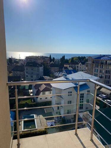 Квартира Изумрудная 38