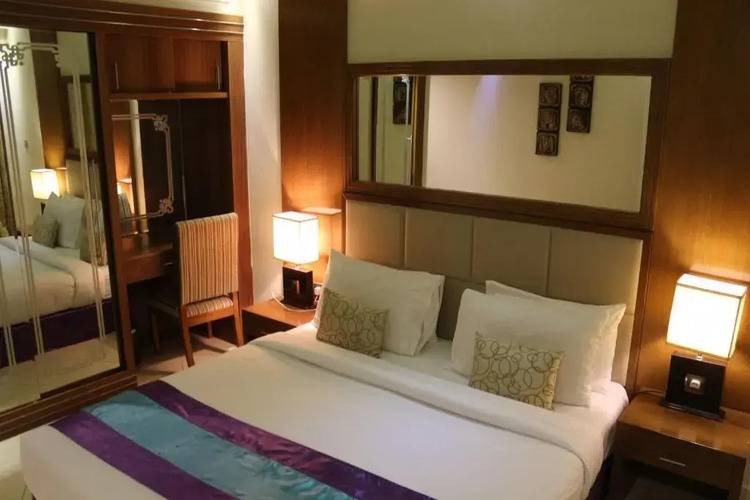 Pearl Executive Hotel And Apartment (Ex.Park Inn By Radisson)