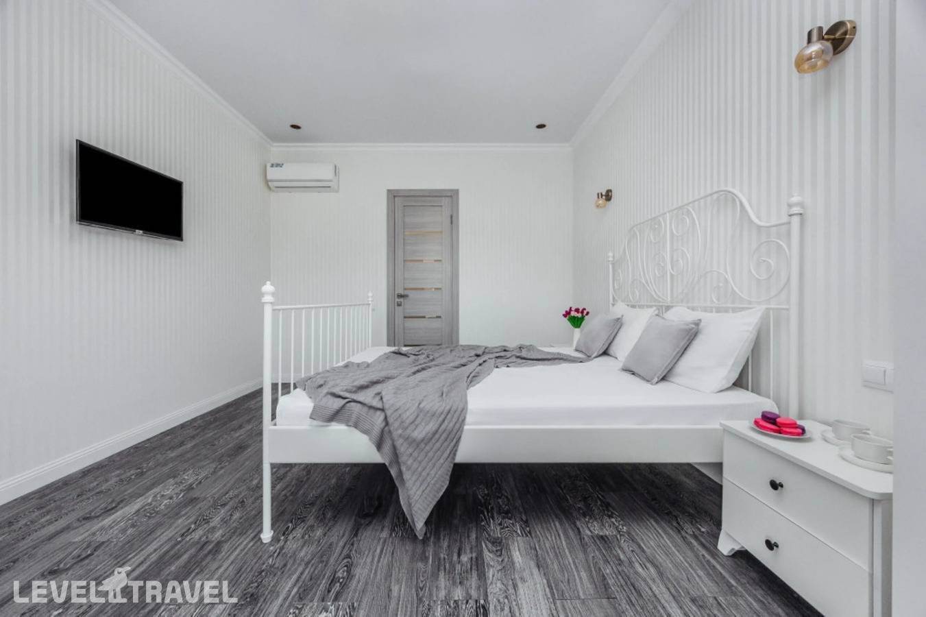 фотографии отеля Меблированные Комнаты В Мини-Отеле Бронау Эсма в Абхазия(Пицунда) - фото №9