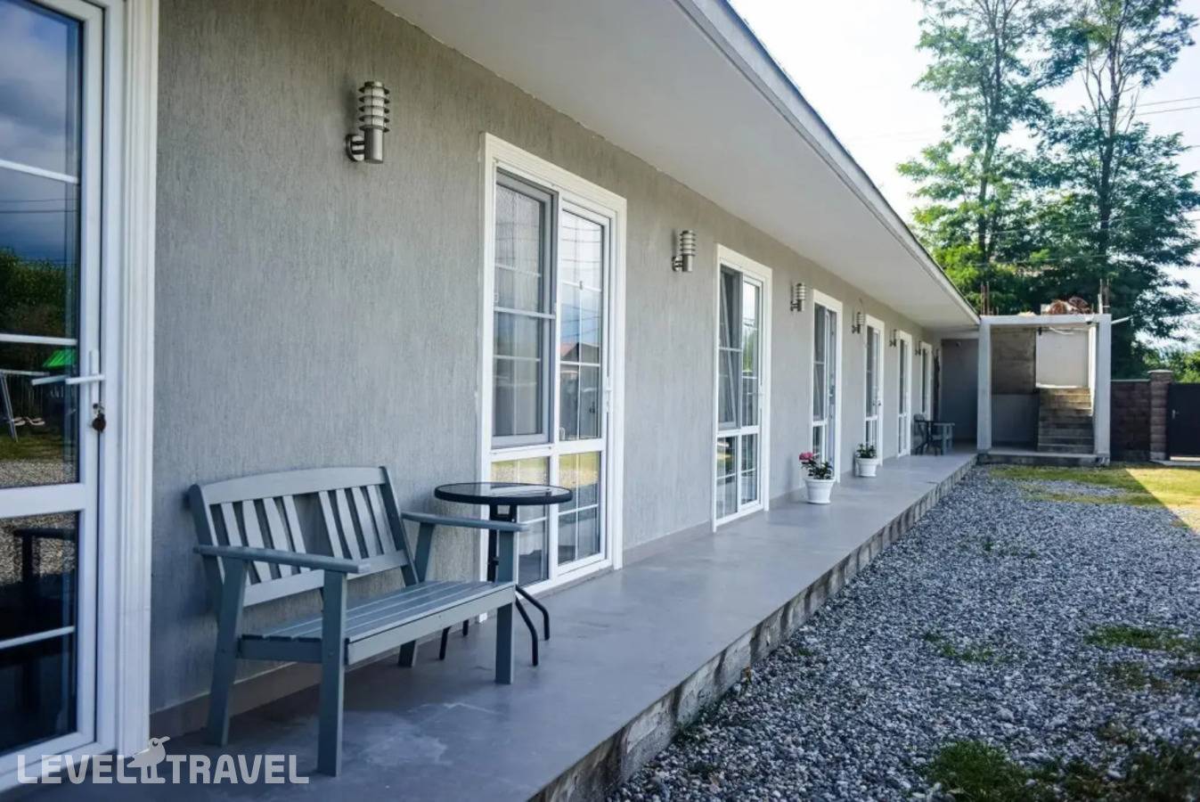 фотографии отеля Меблированные Комнаты В Мини-Отеле Бронау Эсма в Абхазия(Пицунда) - фото №1