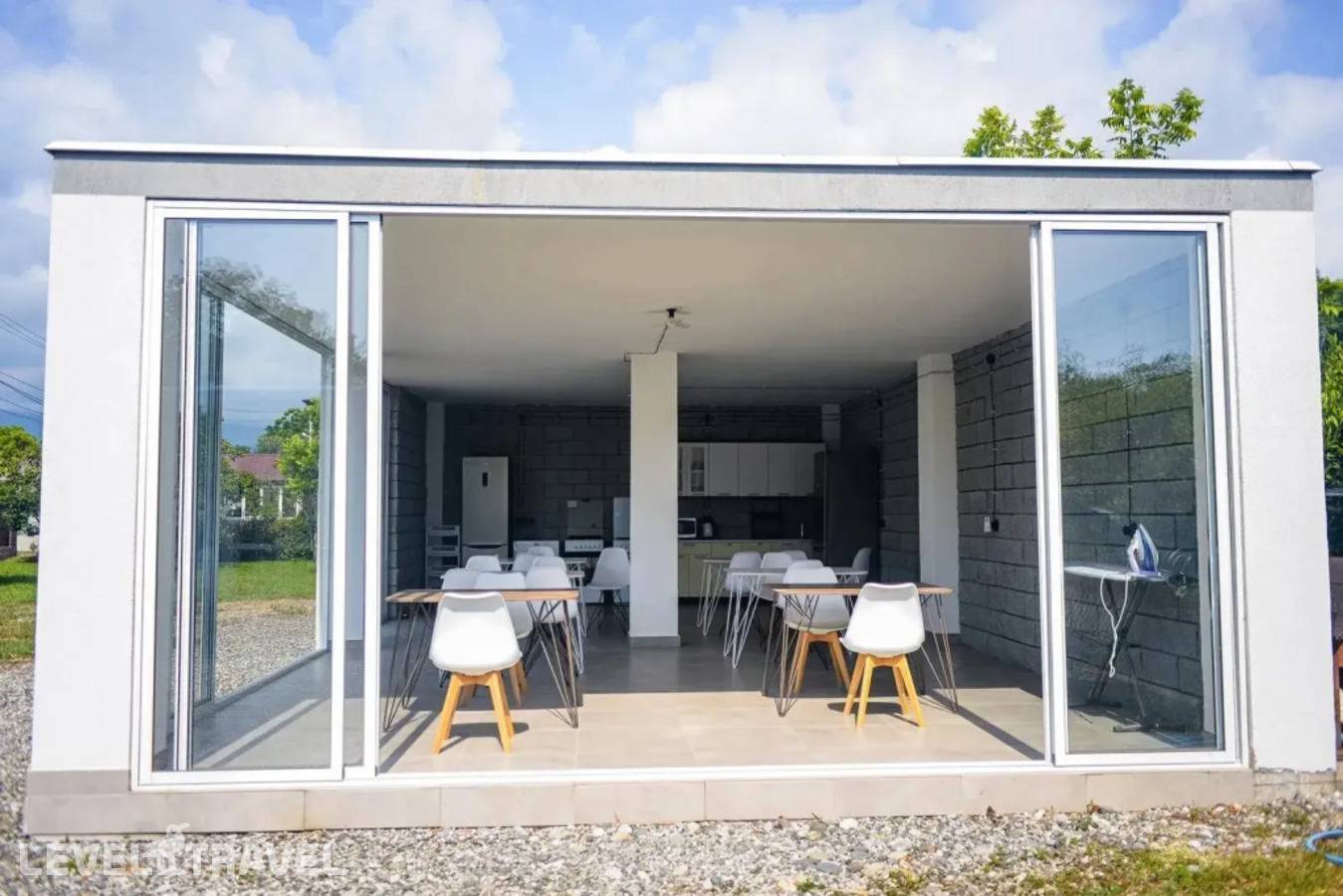 фотографии отеля Меблированные Комнаты В Мини-Отеле Бронау Эсма в Абхазия(Пицунда) - фото №4