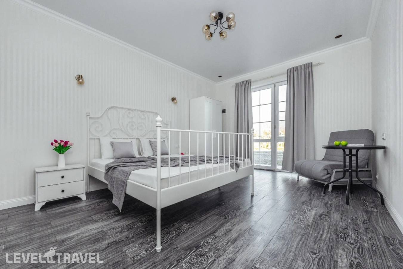 фотографии отеля Меблированные Комнаты В Мини-Отеле Бронау Эсма в Абхазия(Пицунда) - фото №11