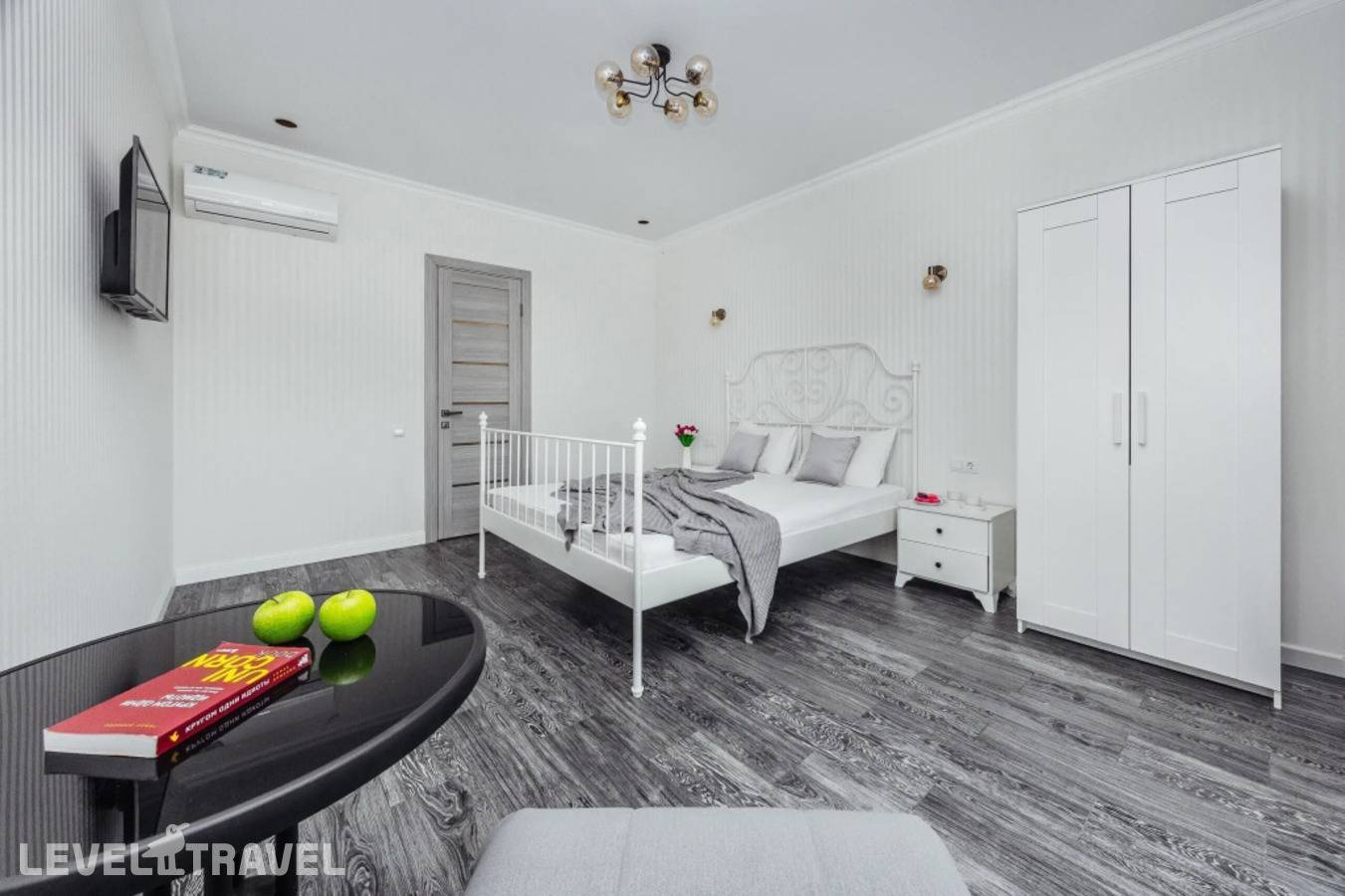 фотографии отеля Меблированные Комнаты В Мини-Отеле Бронау Эсма в Абхазия(Пицунда) - фото №8