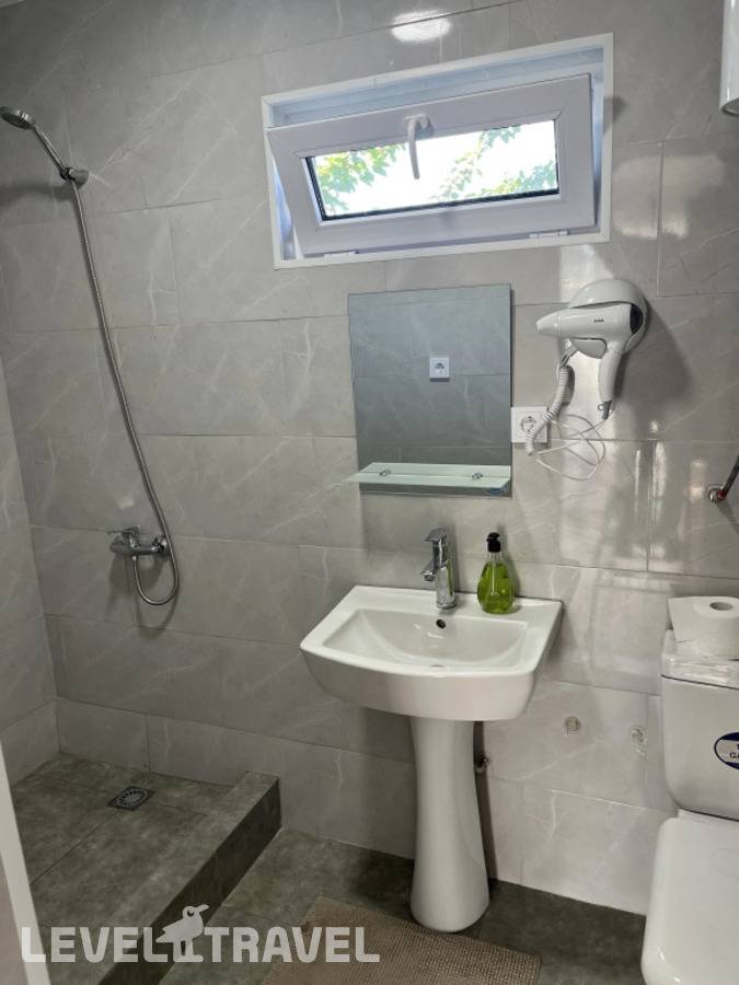 фотографии отеля Гостевой Дом На Железнодорожной в Абхазия(Сухум) - фото №11