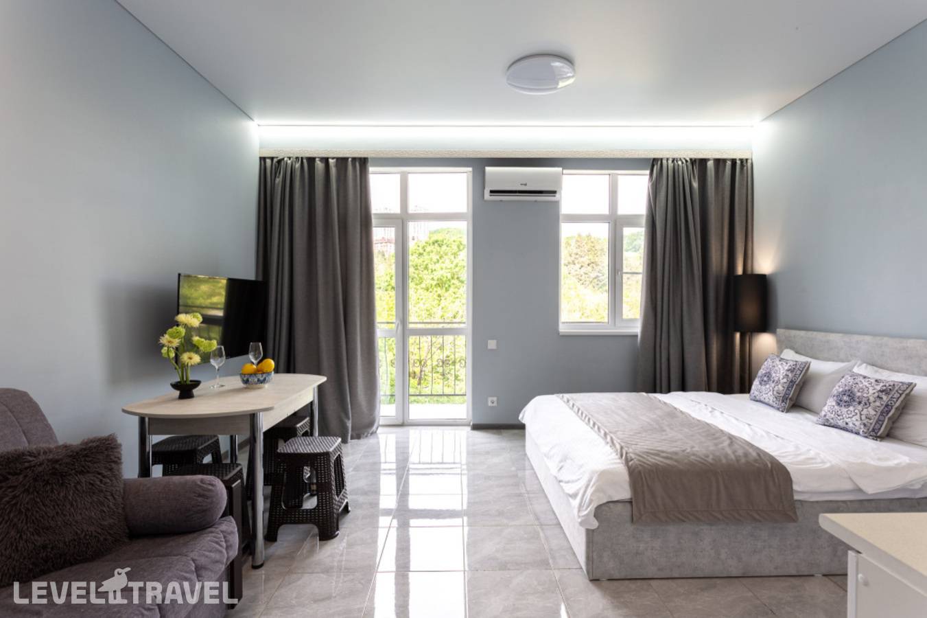 фотографии отеля Апартаменты 4.16 Studio Fabriciusa в Россия(Сочи) - фото №4